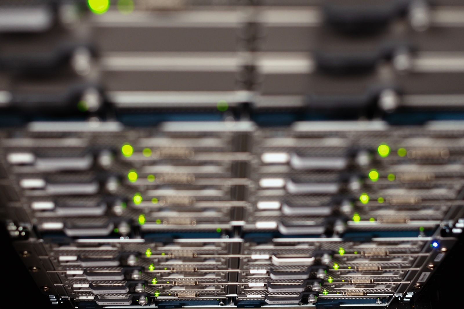 Photo par Brett Sayles High Angle Shot of Network Switch